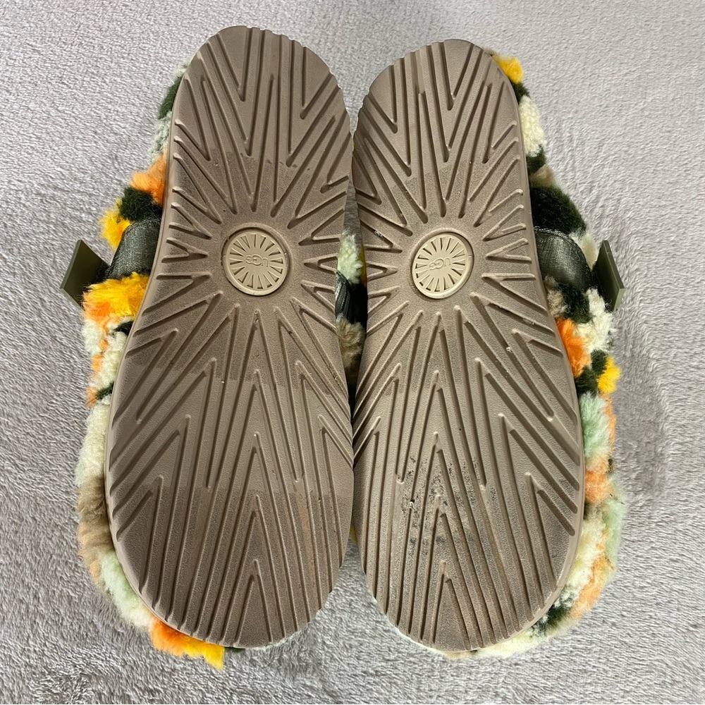 UGG Fluff It Cali Collage Slippers Shoes Mens Size 10 Green Camo Clog Adjustable - Picture 9 of 10